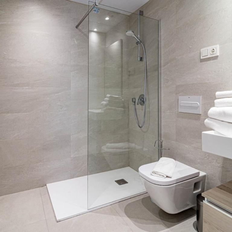 LME14.4A Spacious luxury family home - Apartment - 33