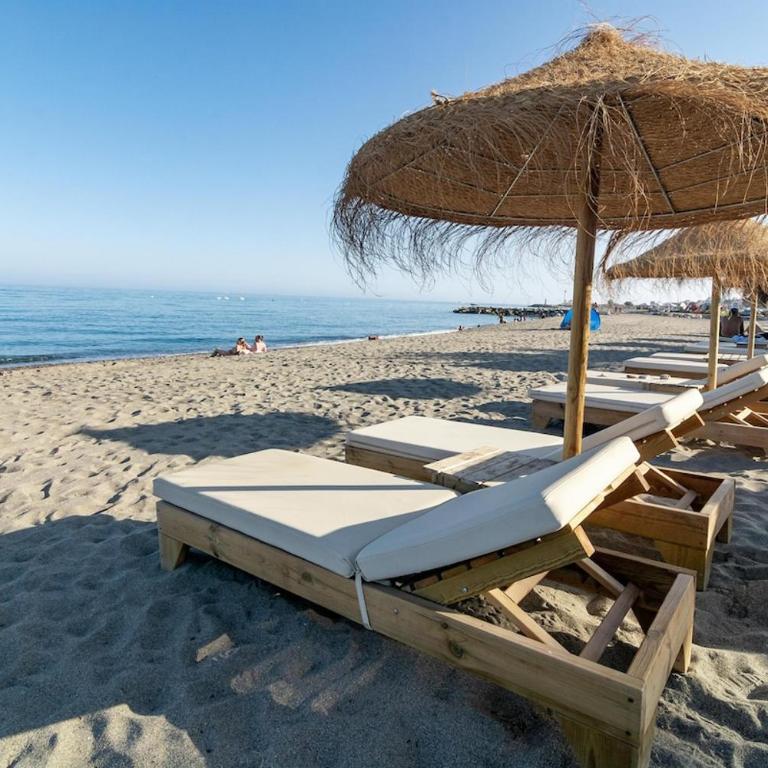 AB3 - Spacious holiday home Puerto Banus - Apartment - 56
