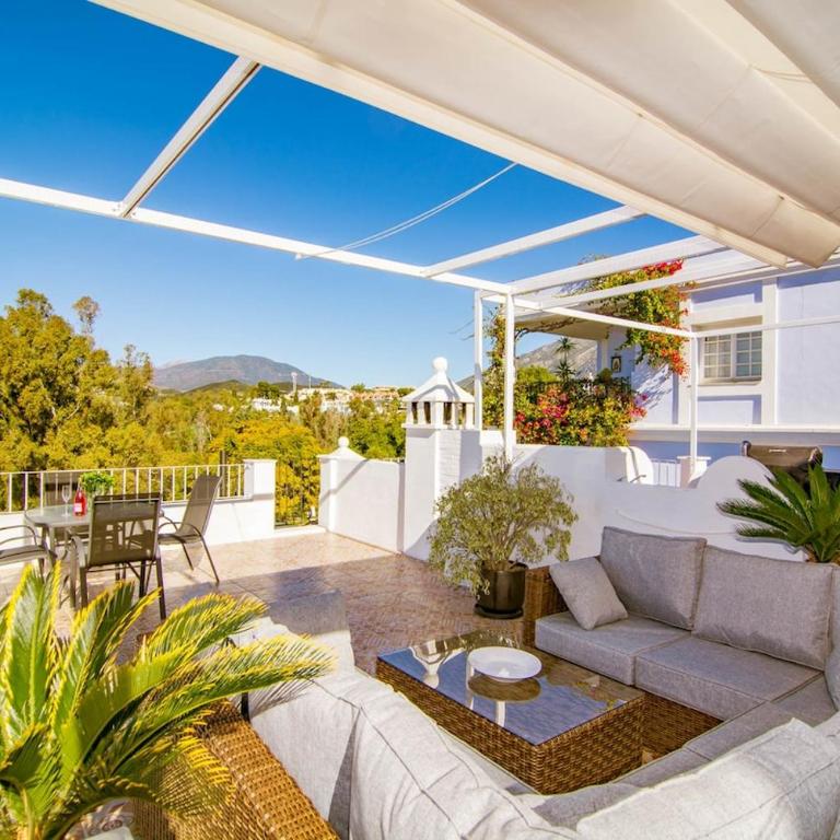 AP165 - Aloha Pueblo Marbella by roomservices - Apartment - 1