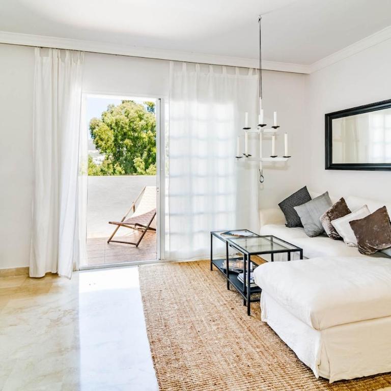 AP165 - Aloha Pueblo Marbella by roomservices - Apartment - 19