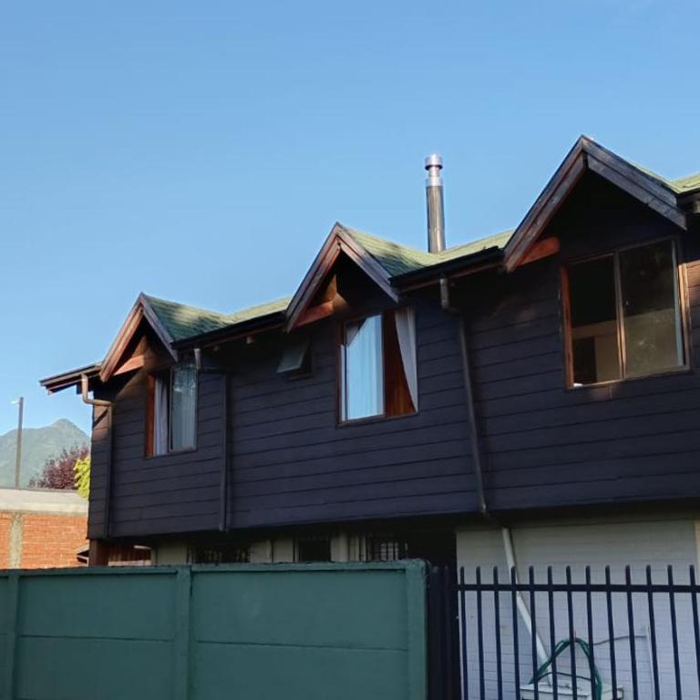 Casa grande - Four-Bedroom House - 1