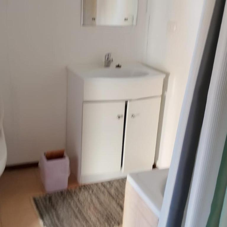 Casa grande - Four-Bedroom House - 11
