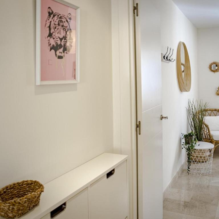 AR23 - Holiday flat Puerto Banus by Roomservices - Apartment - 18