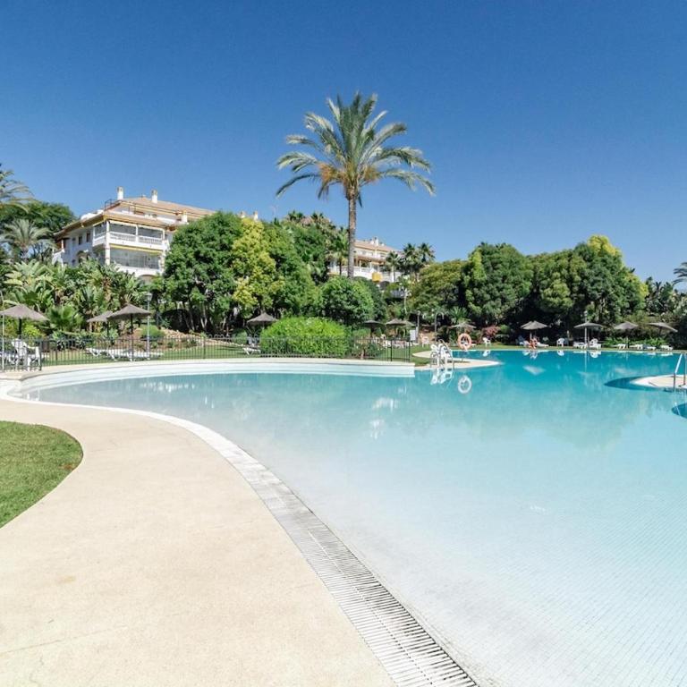 DN11-2 bedroom apartment close to Puerto Banus - Apartment - 9