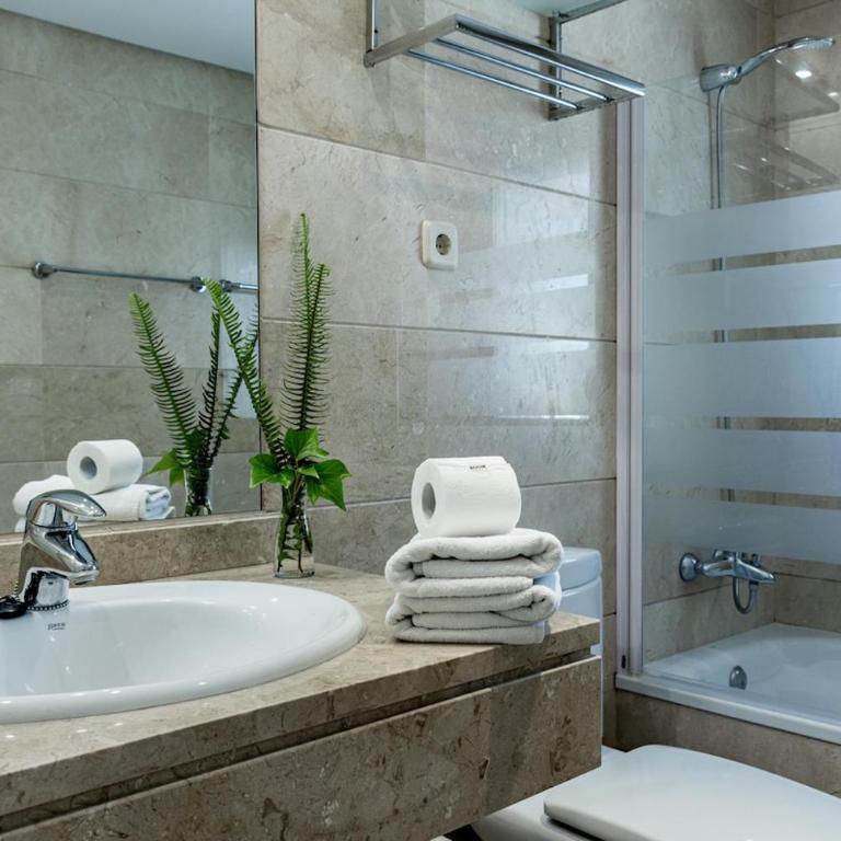 DN11-2 bedroom apartment close to Puerto Banus - Apartment - 34