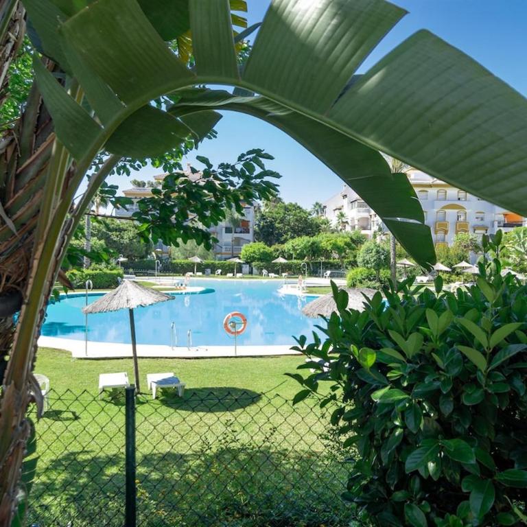 DN11-2 bedroom apartment close to Puerto Banus - Apartment - 50