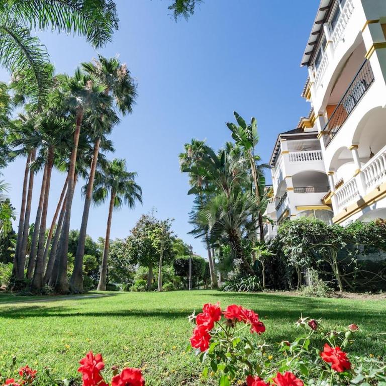 DN11-2 bedroom apartment close to Puerto Banus - Apartment - 53
