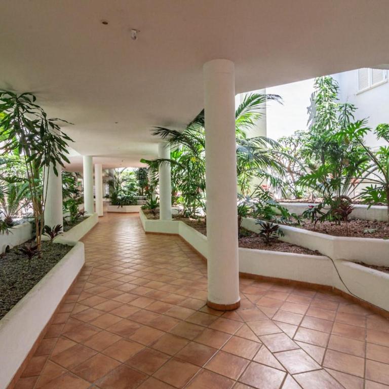 PR20 - Good located flat Puerto Banus - Apartamento - 30