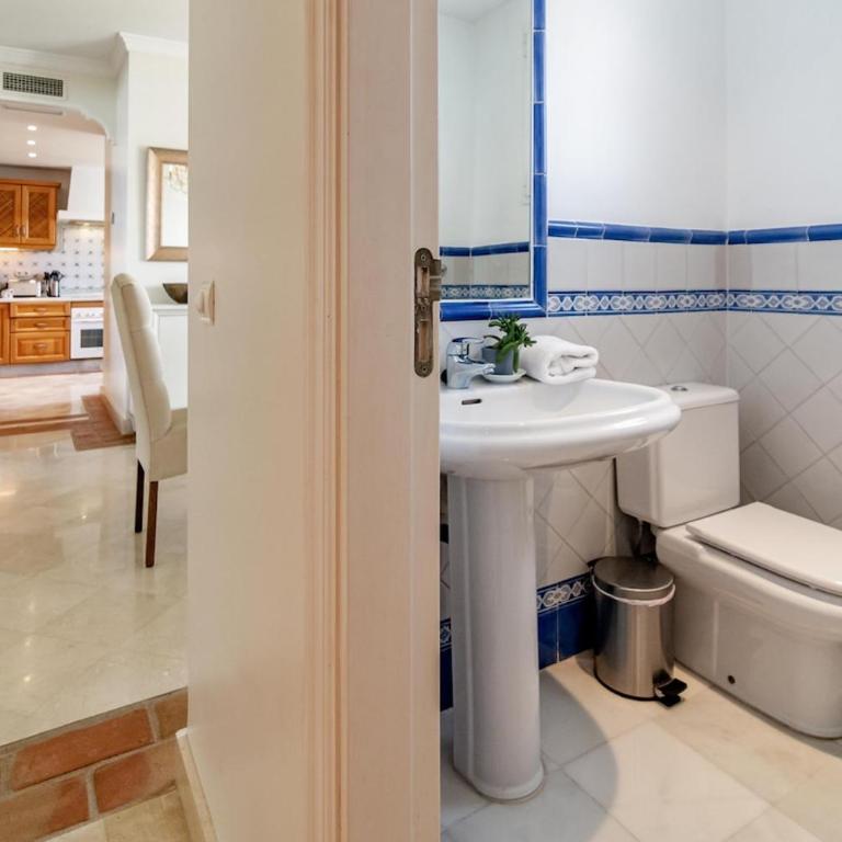 LAP- 3 bed apartment on the beach. Families only - Apartamento - 31