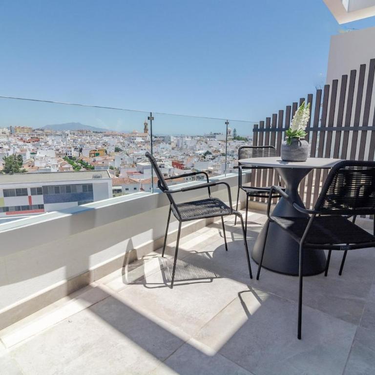 INF2.7E- Holiday home Estepona by Roomservices - Apartamento - 3