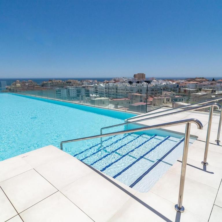 INF2.7E- Holiday home Estepona by Roomservices - Apartamento - 2