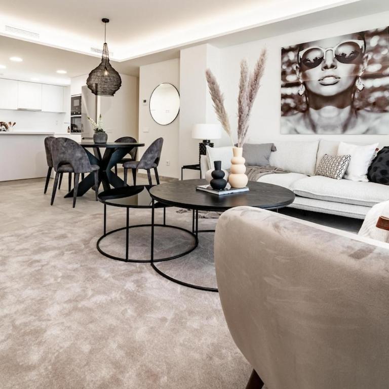 INF2.7E- Holiday home Estepona by Roomservices - Apartamento - 4