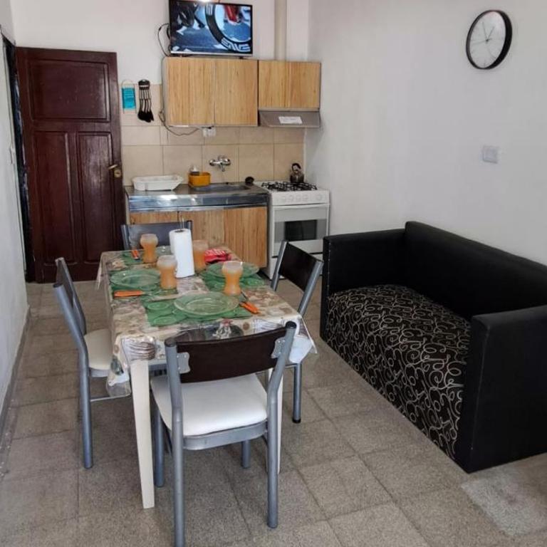 Alquileres BH - Apartamento de 2 dormitorios - 2