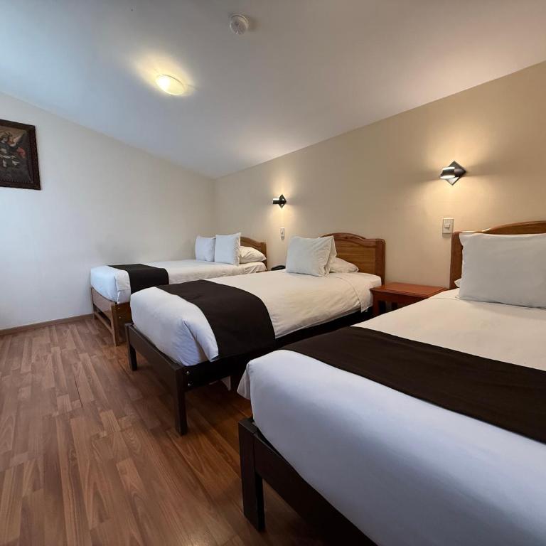Awki´s Dream Hotel - Triple Room - 6