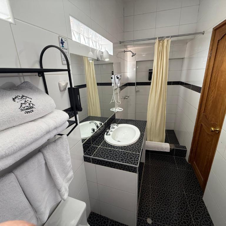 Awki´s Dream Hotel - Triple Room - 3