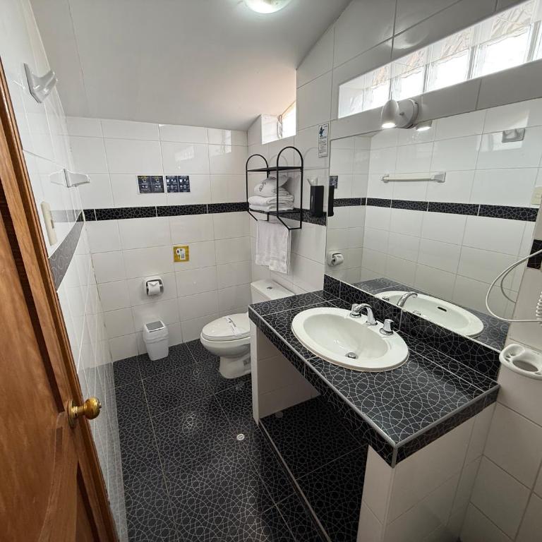 Awki´s Dream Hotel - Triple Room - 2