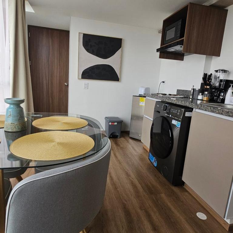 C60 Rentals - Open C60 - Deluxe Apartment - 3