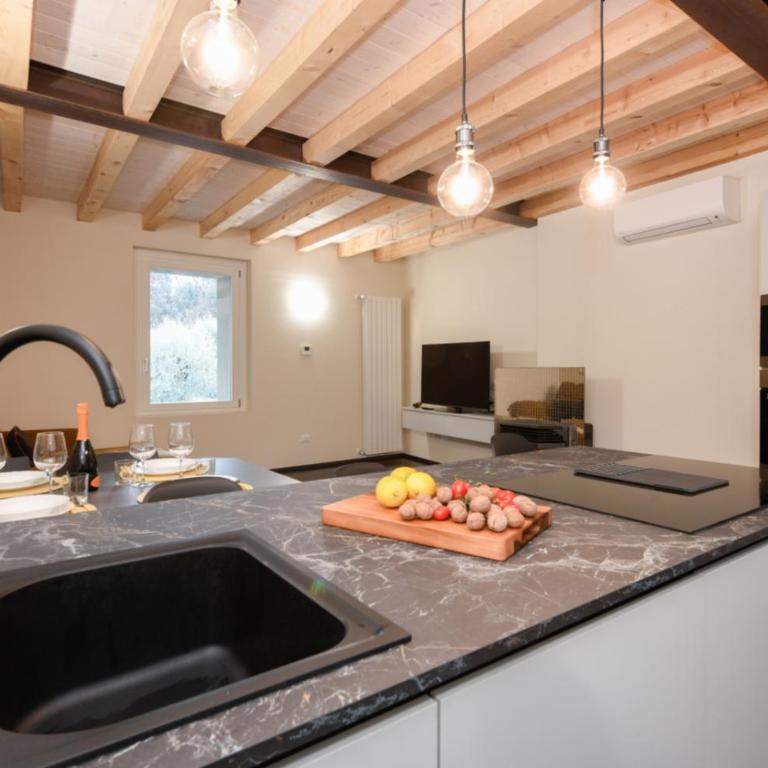Casa Margherita - new house in the ancient hamlet - Casa Vacanze con 3 Camere da Letto - 2