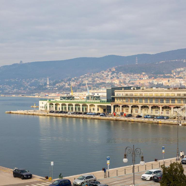 HOMEY I The Five Apartments - Appartamento con 1 Camera da Letto - 2