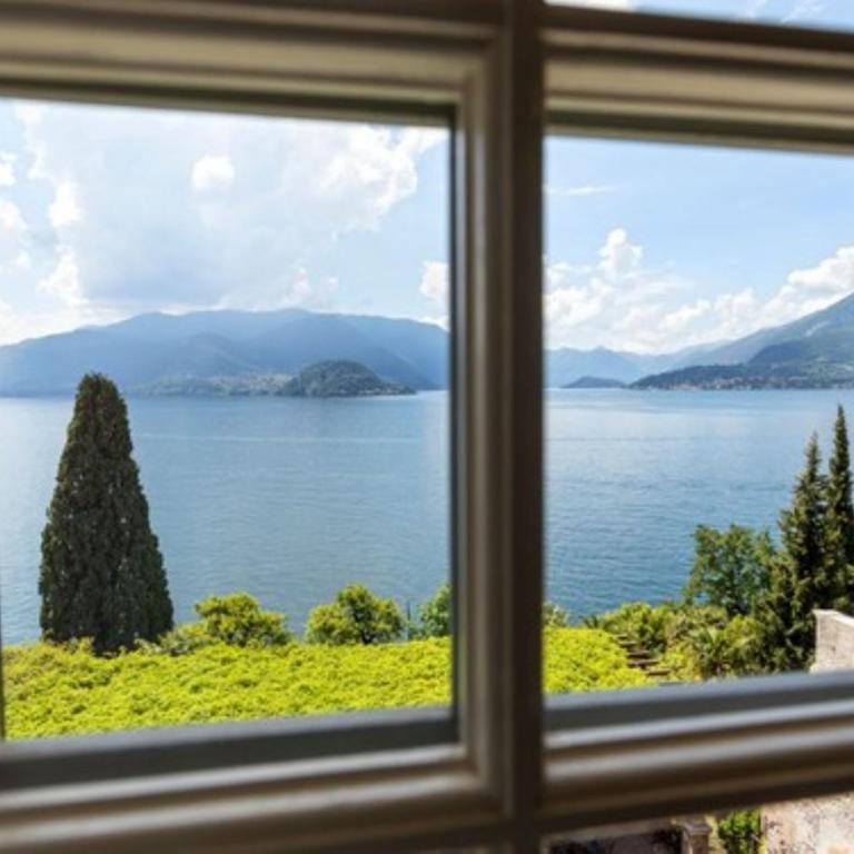 Hotel Villa Cipressi, by R Collection Hotels - Deluxe Double Room with Lake View - 7