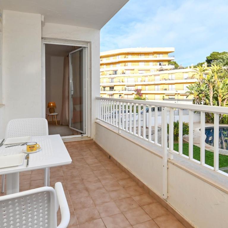 Apartment Happy Coast Moraira - Apartment with Pool View - 2