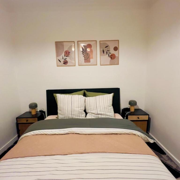Maison Cosy avec Véranda vue sur la Loire, jardin et parking gratuit - Two-Bedroom House - 33