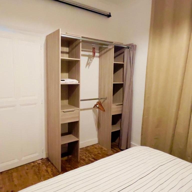 Maison Cosy avec Véranda vue sur la Loire, jardin et parking gratuit - Two-Bedroom House - 34