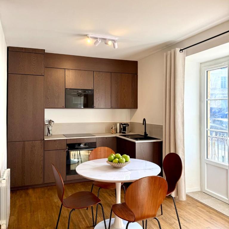 Les Jardins de Salvador - 2 bedrooms & terrace - Two-Bedroom Apartment - 21