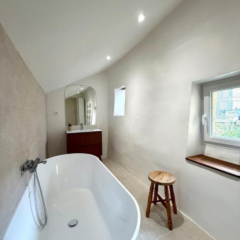 Les Jardins de Salvador - 2 bedrooms & terrace - Two-Bedroom Apartment - 22