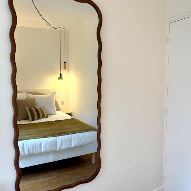 Les Jardins de Salvador - 2 bedrooms & terrace - Two-Bedroom Apartment - 40
