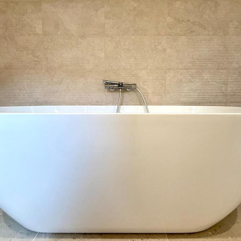 Les Jardins de Salvador - 2 bedrooms & terrace - Two-Bedroom Apartment - 46