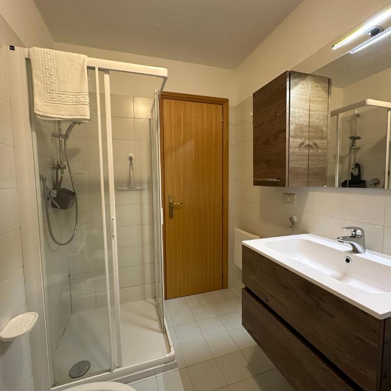 Il Gufo Bianco - Holiday Apartment a Cavalese - Appartamento con 1 Camera da Letto - 4