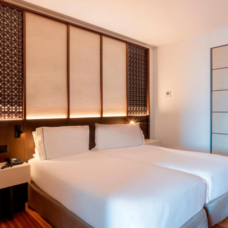 Eurostars Grand Marina Hotel GL - Suite con vistas a la ciudad - 4