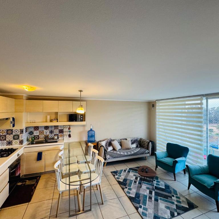 Depto Laguna Bahia, Algarrobo, 3 dormitorios - Three-Bedroom Apartment - 1