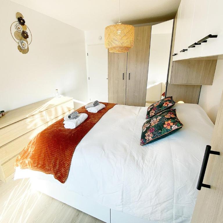 Chez Pablo, maison avec jardin et parking privé - Maison 3 Chambres - 12