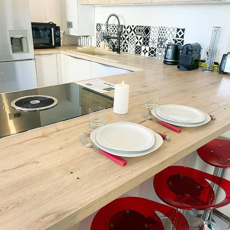 Chez Pablo, maison avec jardin et parking privé - Maison 3 Chambres - 17