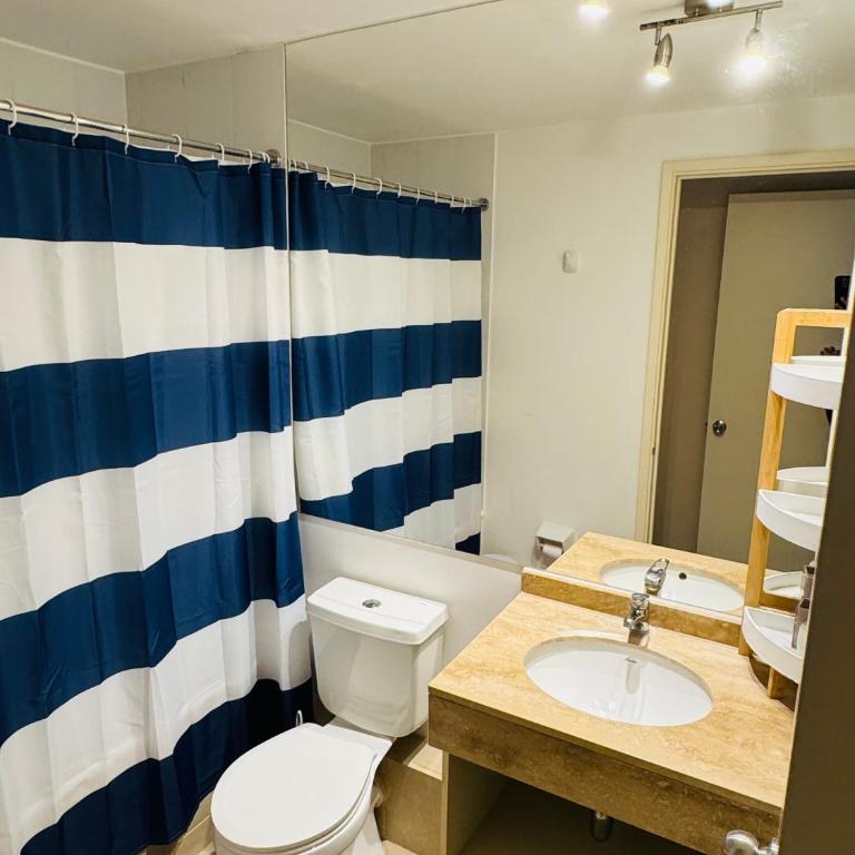 Depto Laguna Bahia, Algarrobo, 3 dormitorios - Three-Bedroom Apartment - 8
