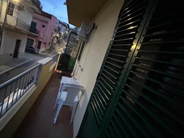 Enza HOUSE - Appartamento con 2 Camere da Letto - 19
