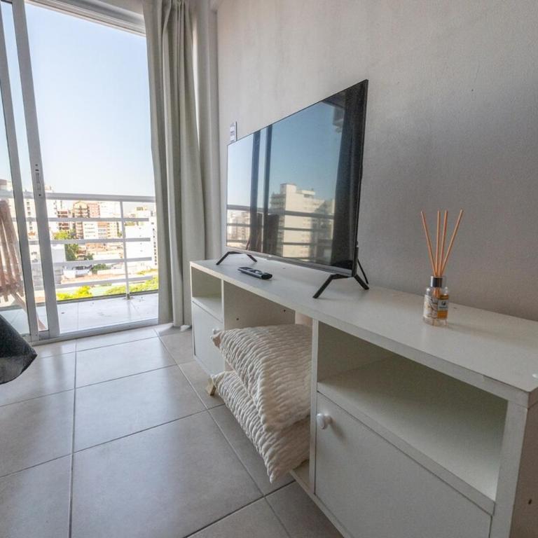 Monoambiente en La Perla, a 5 cuadras de la playa - Apartamento de 1 dormitorio - 2