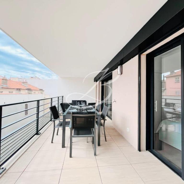 Le Beach Croisette - Close to Palais & Mer - Apartment mit 2 Schlafzimmern und Balkon - 1