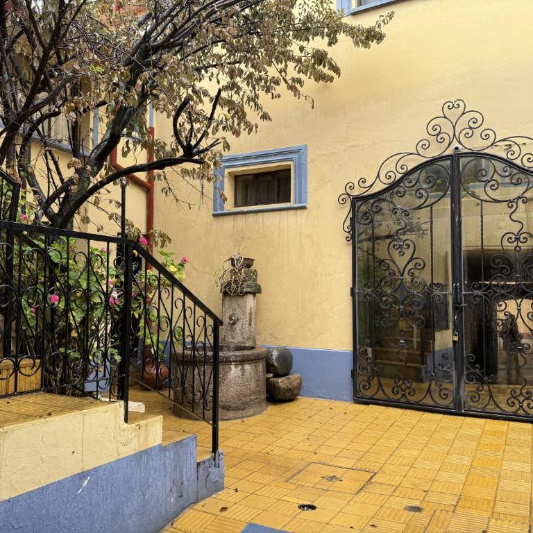 De Compania Hostal - Bed, Breakfast & More - Double Room - 4