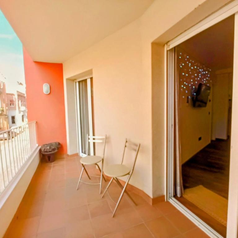 MARITIM CENTRAL "Suites Deluxe" con salón-comedor y cocina privada - Suite de 2 dormitorios - 16