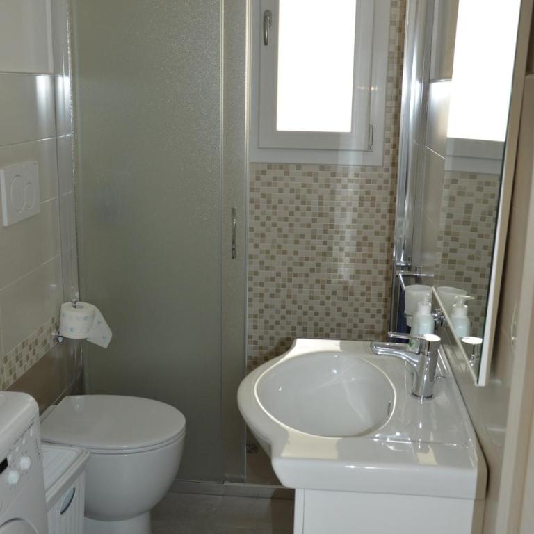 Villa con piscina vicino Torre Lapillo - Vacation Home - 15