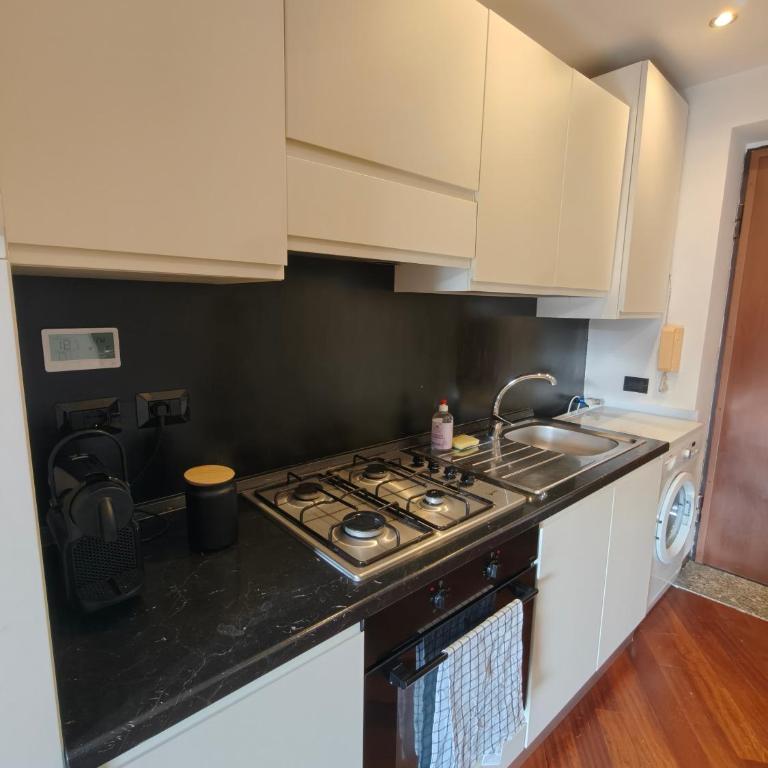 Milan Center Urban Apt, AC, WiFi, Metro M3 Duomo - Appartamento con 1 Camera da Letto - 28