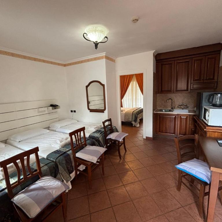 EURO HOUSE INN airport - Suite King con 1 Camera da Letto - 22