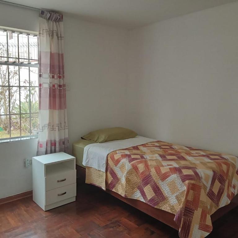KUSIHaus due - Single Room with Shared Bathroom - 1