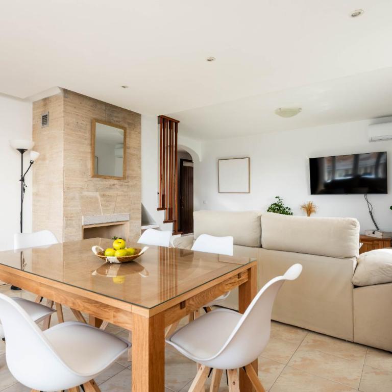 Villa Dolfins by Escape Home - Villa con piscina privada - 18
