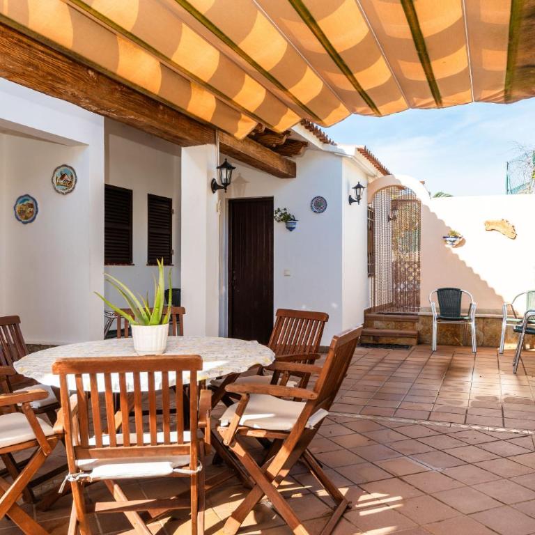 Villa Dolfins by Escape Home - Villa con piscina privada - 36