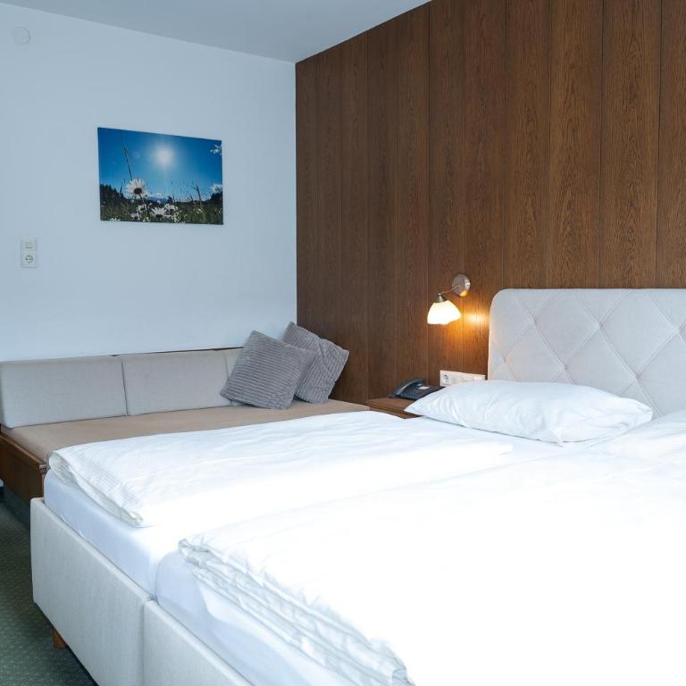 Hotel Sonnhof - Habitación Triple con balcón - 8