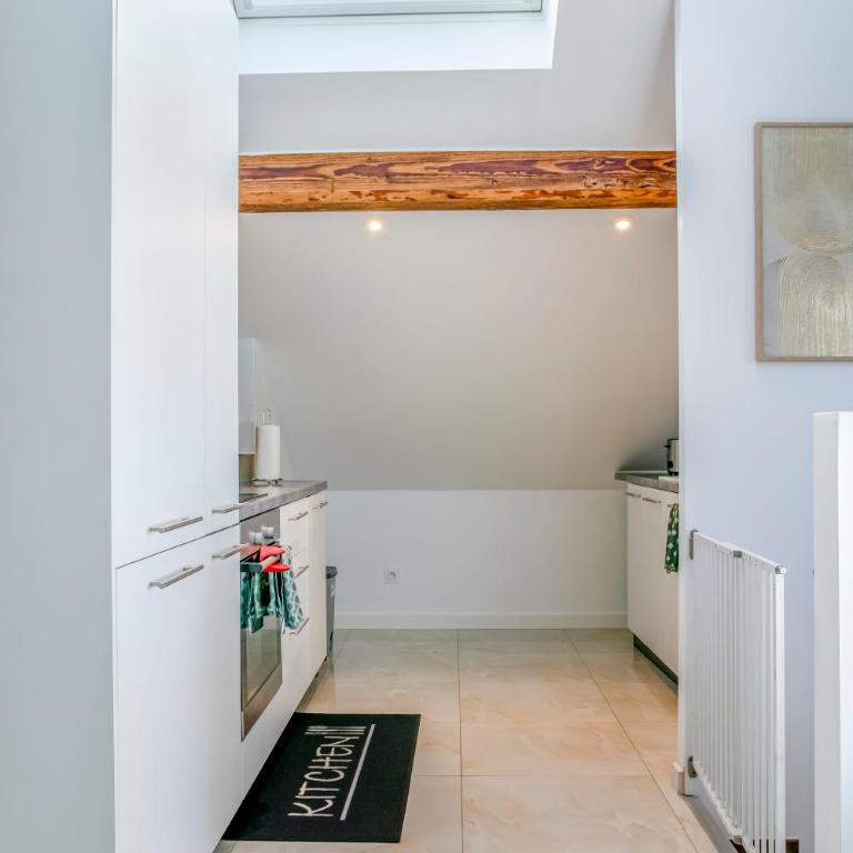 proche lac et centre parking gratuit - Two-Bedroom Apartment - 23